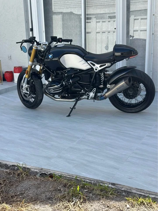 2015 BMW R nineT - Image 2 of 15