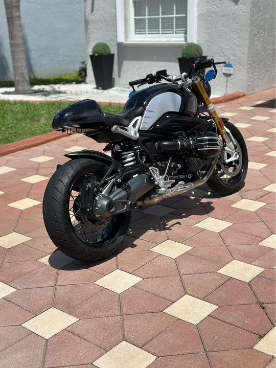 2015 BMW R nineT - Image 2 of 20