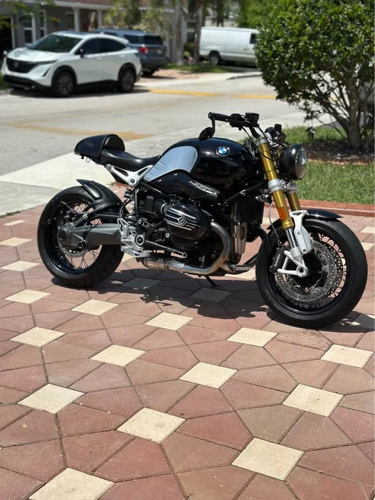 2015 BMW R nineT - Image 3 of 20