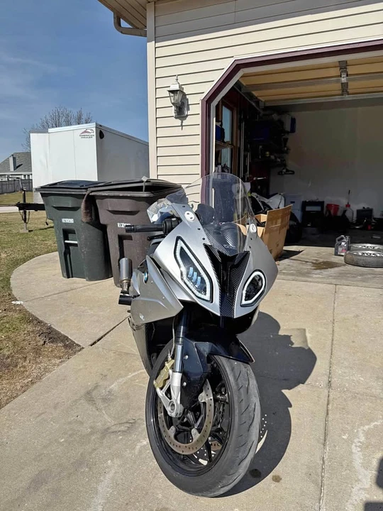 2015 BMW S1000 - Image 2 of 6
