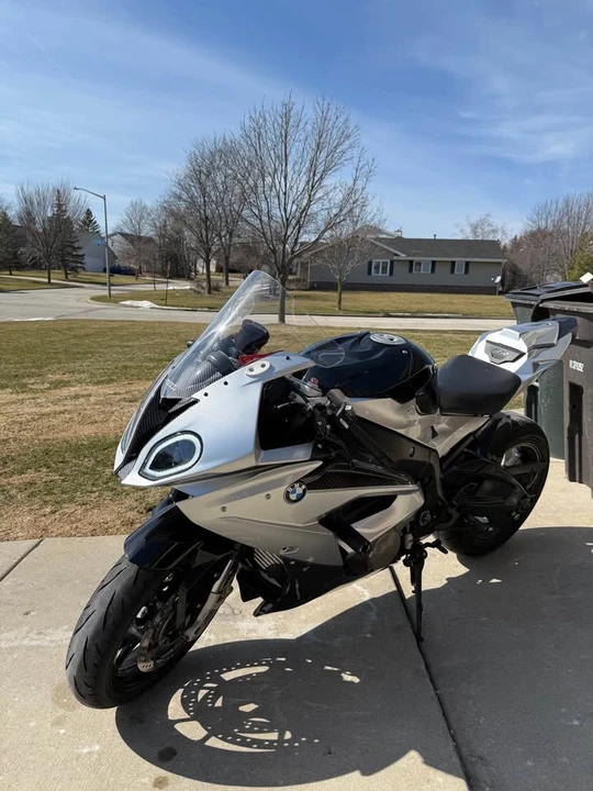 2015 BMW S1000 - Image 4 of 6