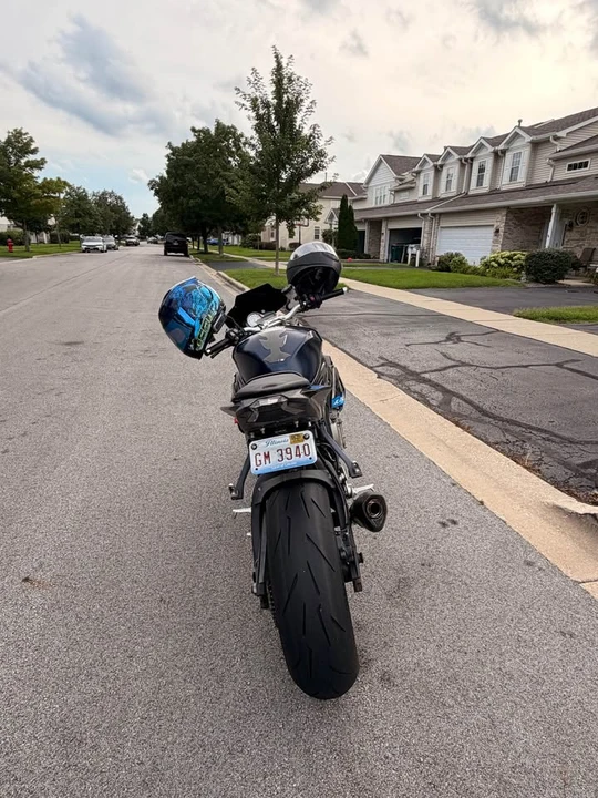 2015 BMW S1000 - Image 3 of 3