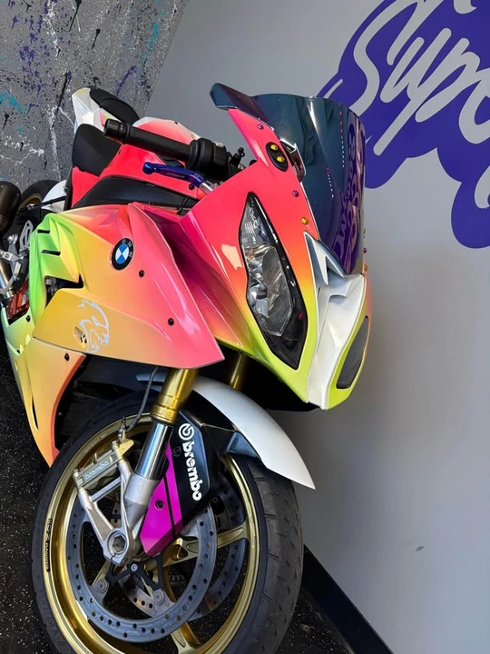 2015 BMW S1000 - Image 3 of 7