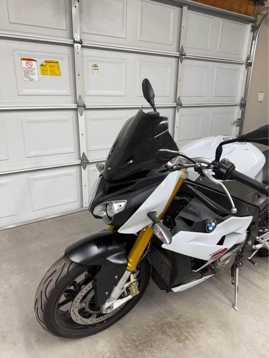 2015 BMW S1000 - Image 5 of 10