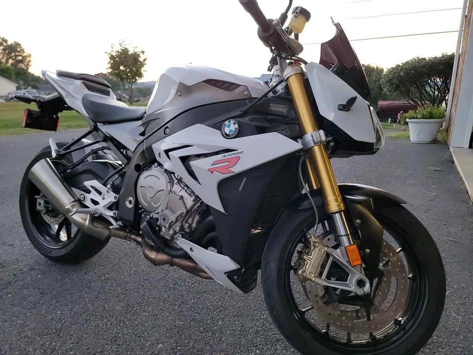 2015 BMW S1000 - Image 2 of 5