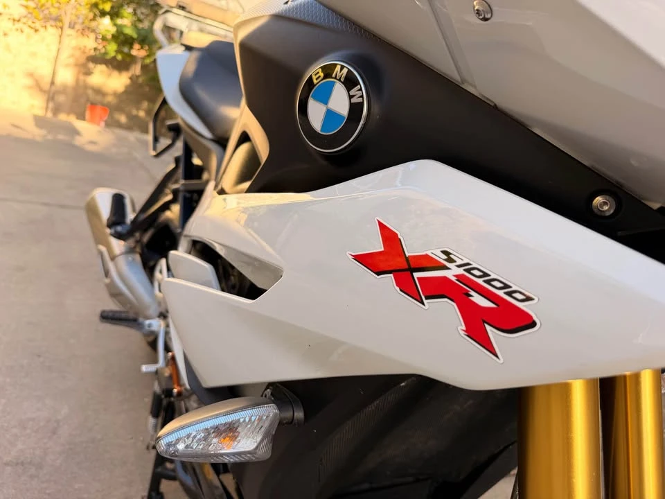 2015 BMW S1000 - Image 8 of 10