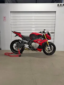 2015 BMW S1000R