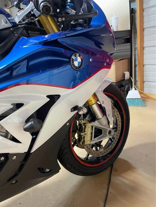 2015 BMW S1000 - Image 4 of 6