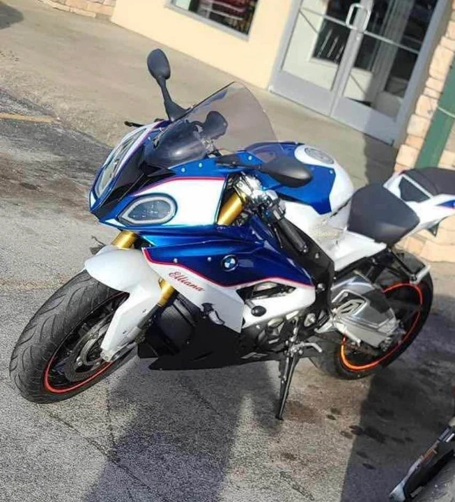 2015 BMW S1000 - Image 2 of 6