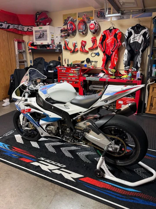 2015 BMW S1000 - Image 4 of 20