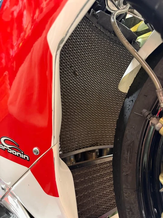 2015 BMW S1000 - Image 18 of 20