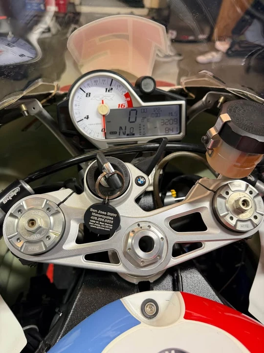 2015 BMW S1000 - Image 5 of 20