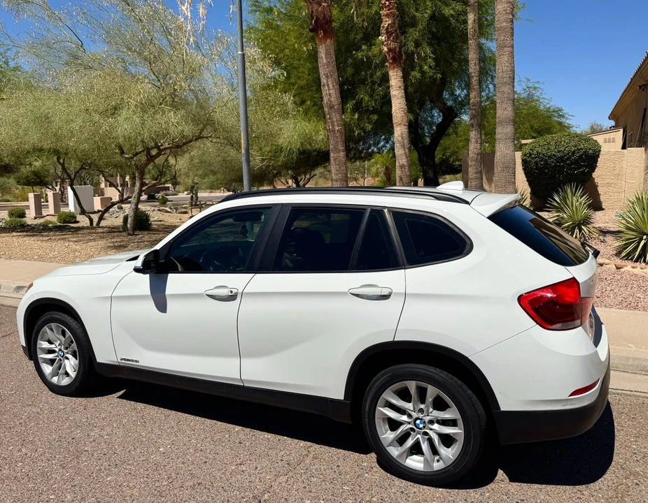 2015 BMW E84 X1 - Image 3 of 11