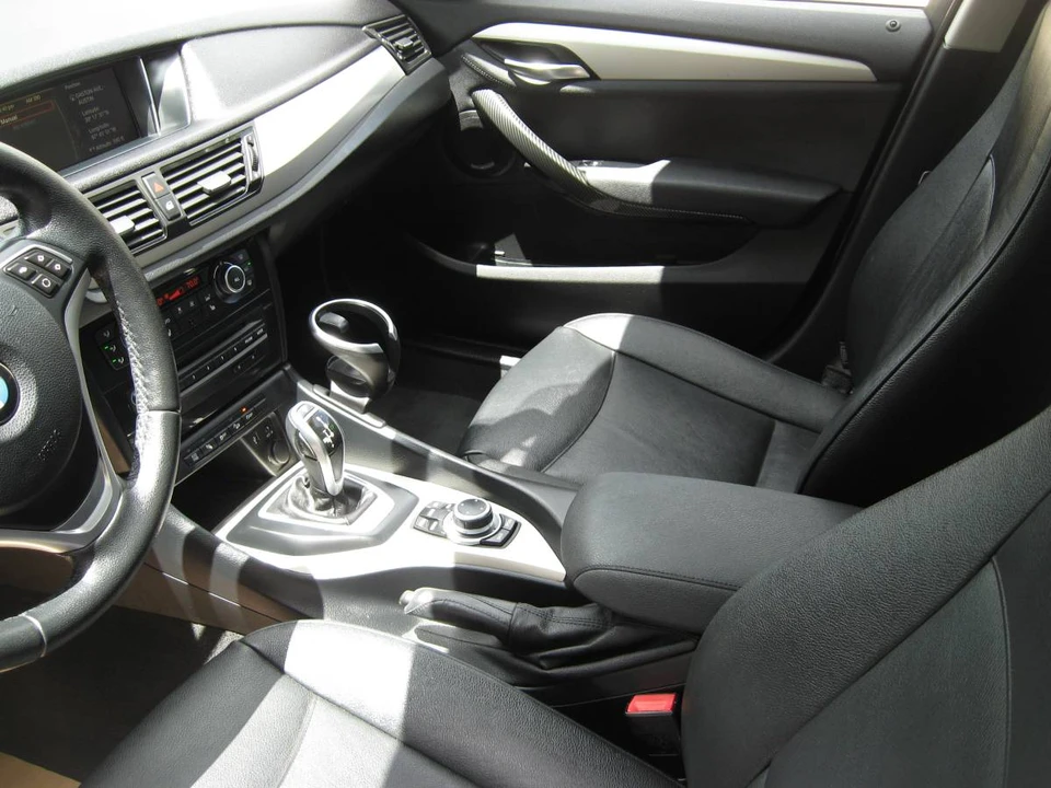 2015 BMW E84 X1 - Image 9 of 16