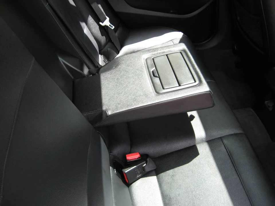 2015 BMW E84 X1 - Image 13 of 16