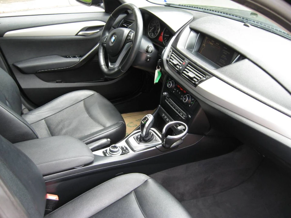 2015 BMW E84 X1 - Image 12 of 16