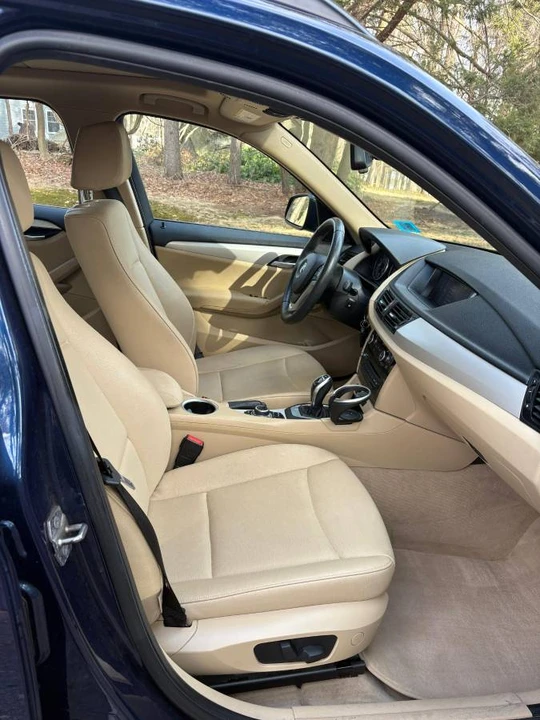 2015 BMW E84 X1 - Image 11 of 20