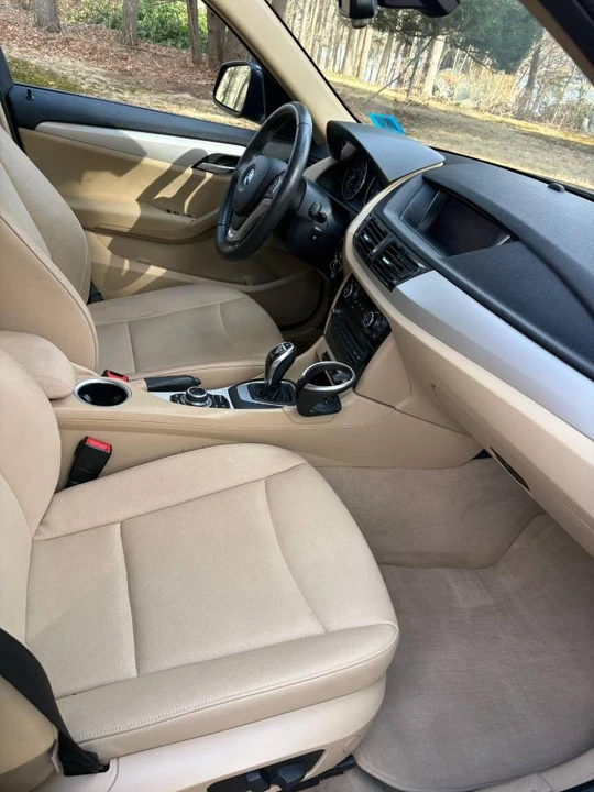2015 BMW E84 X1 - Image 13 of 20