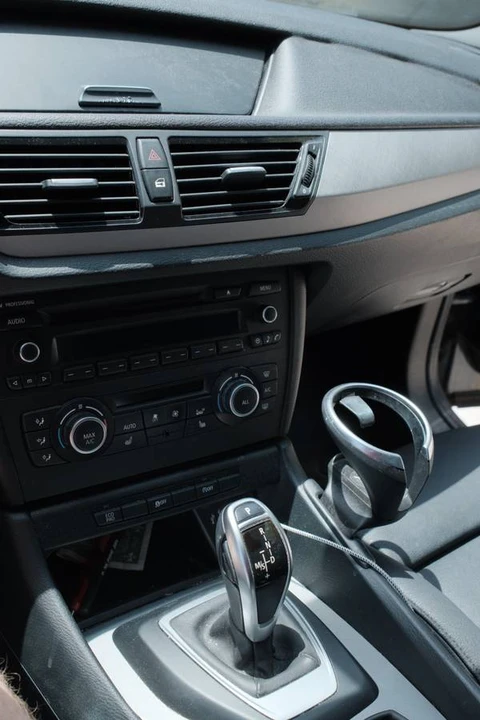 2015 BMW E84 X1 - Image 13 of 16