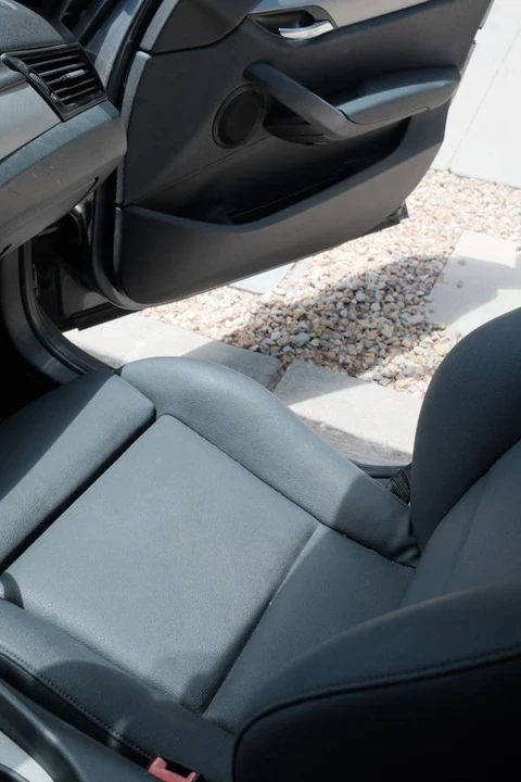 2015 BMW E84 X1 - Image 9 of 16