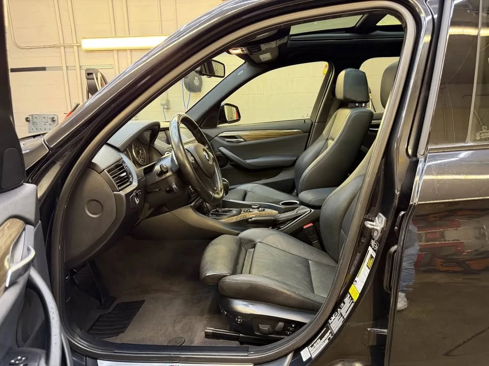2015 BMW E84 X1 - Image 9 of 18