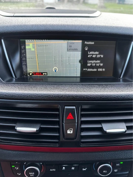 2015 BMW E84 X1 - Image 11 of 14