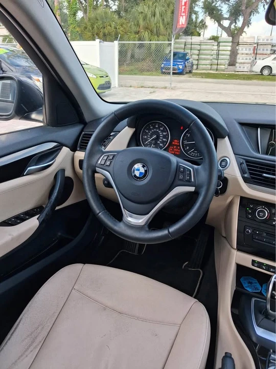 2015 BMW E84 X1 - Image 3 of 10