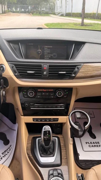 2015 BMW E84 X1 - Image 17 of 20