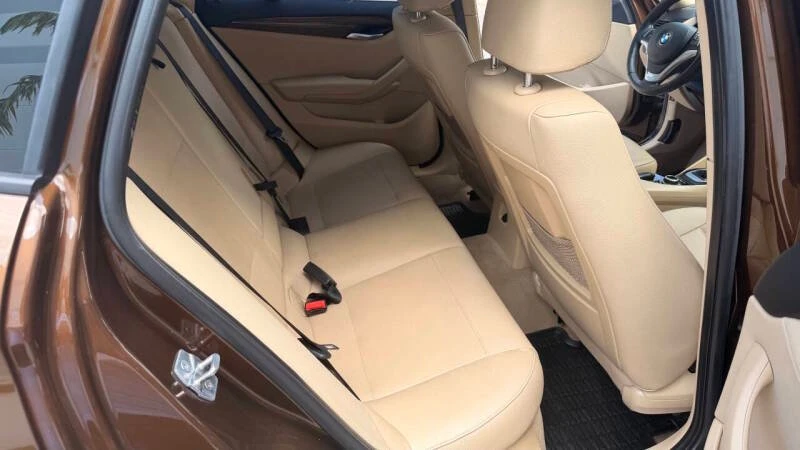 2015 BMW E84 X1 - Image 11 of 20