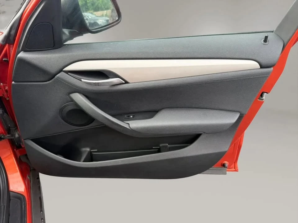 2015 BMW E84 X1 - Image 10 of 20