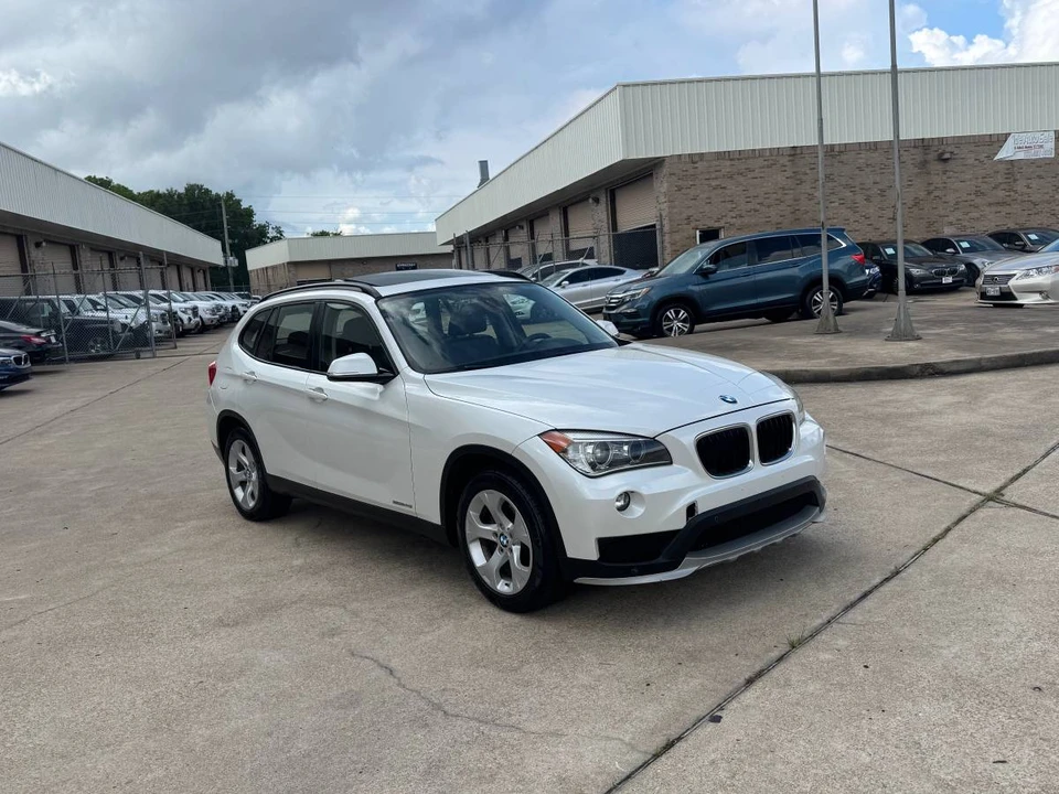 2015 BMW E84 X1 - Image 2 of 23