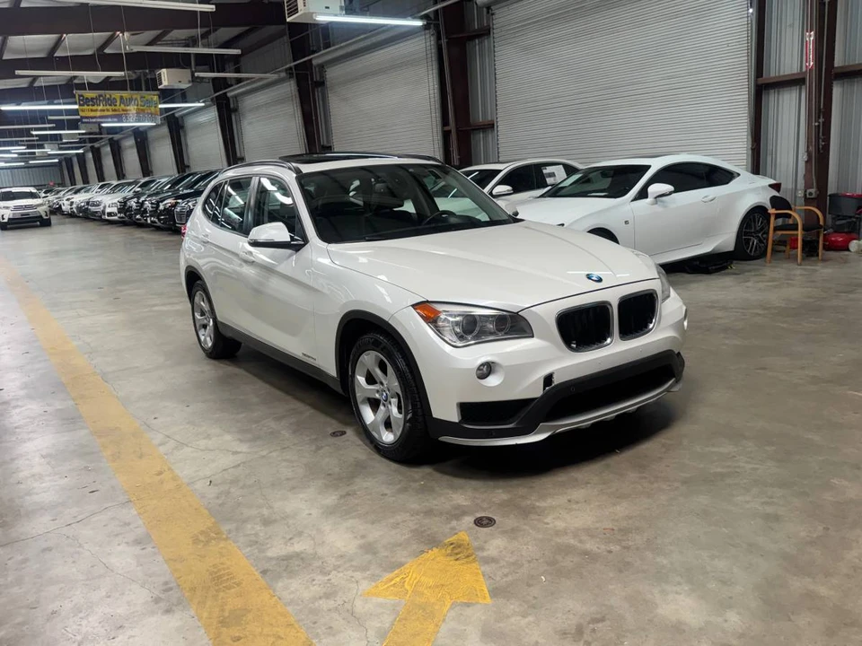 2015 BMW E84 X1 - Image 6 of 23
