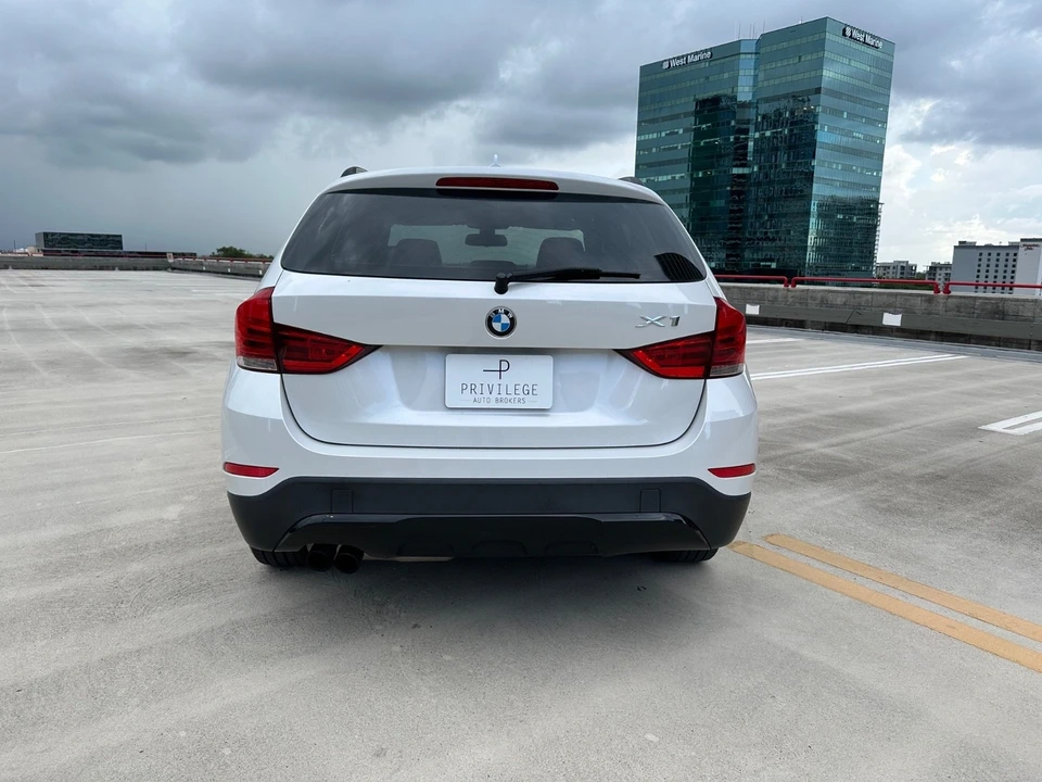 2015 BMW E84 X1 - Image 4 of 21