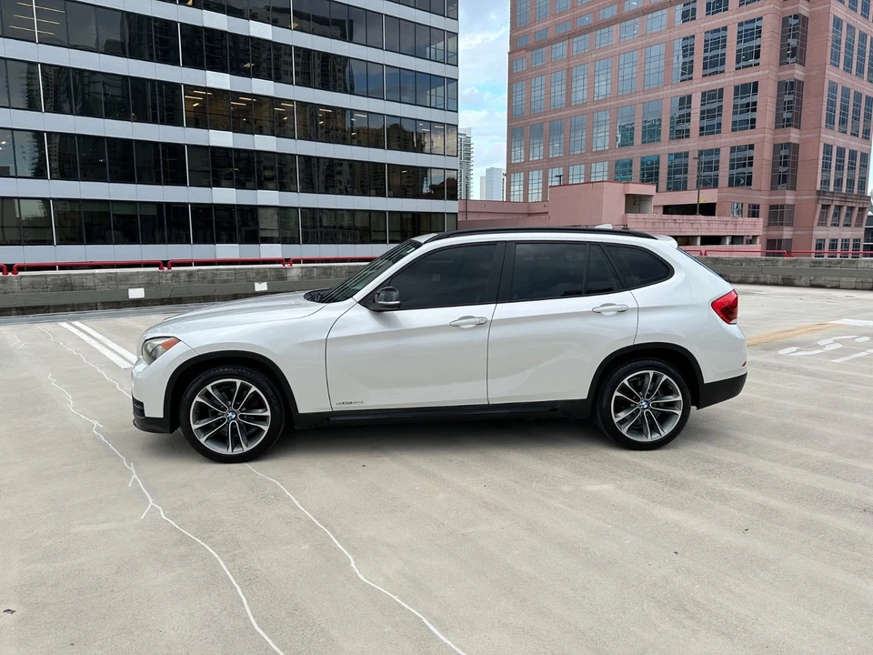 2015 BMW E84 X1 - Image 16 of 21