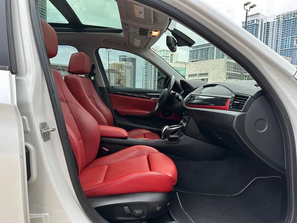 2015 BMW E84 X1 - Image 12 of 21