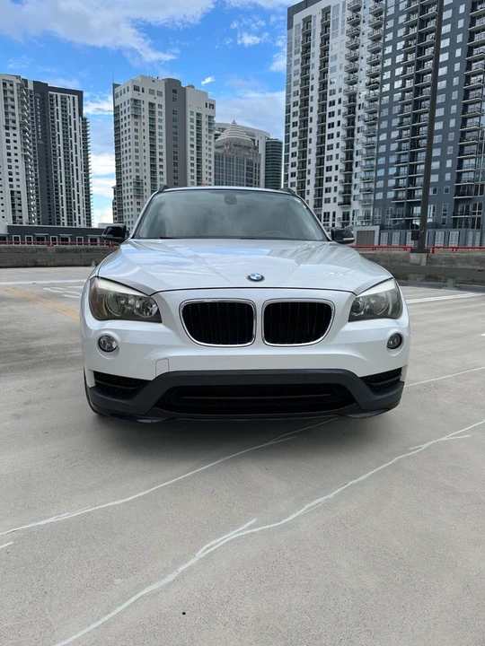 2015 BMW E84 X1 - Image 3 of 21