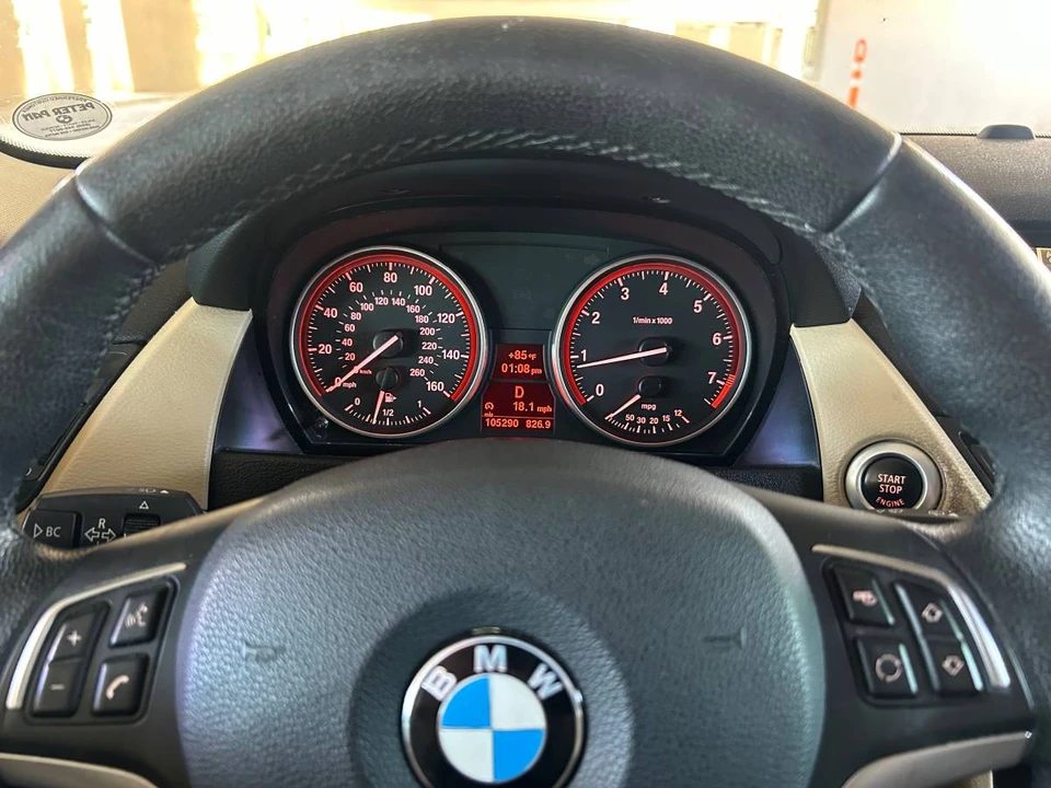 2015 BMW E84 X1 - Image 9 of 17
