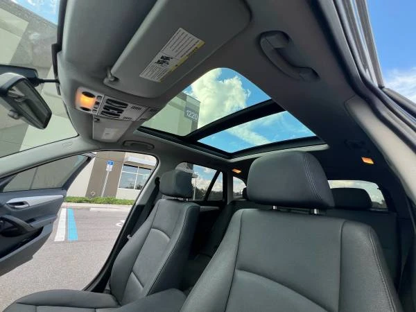 2015 BMW E84 X1 - Image 13 of 19