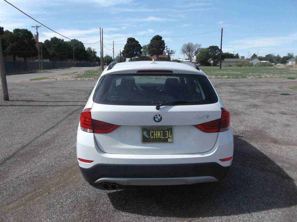 2015 BMW E84 X1 - Image 2 of 9