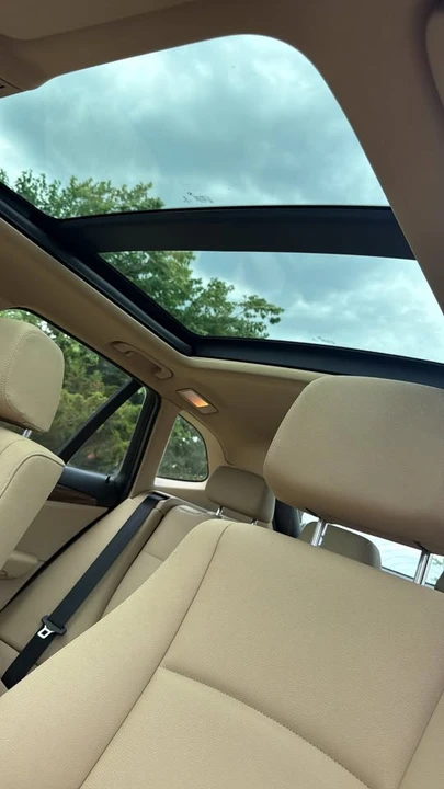 2015 BMW E84 X1 - Image 8 of 8