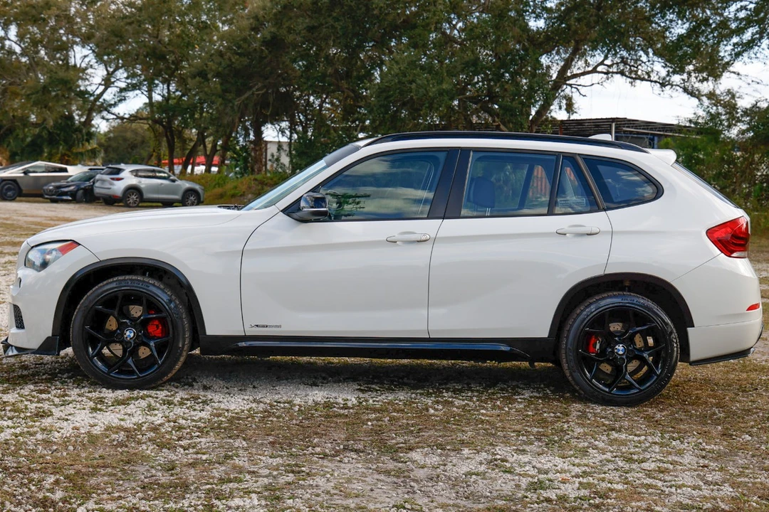 2015 BMW E84 X1 - Image 3 of 12