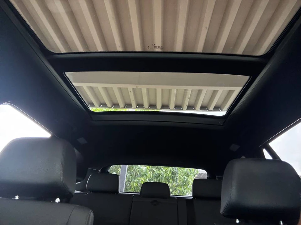 2015 BMW E84 X1 - Image 7 of 9