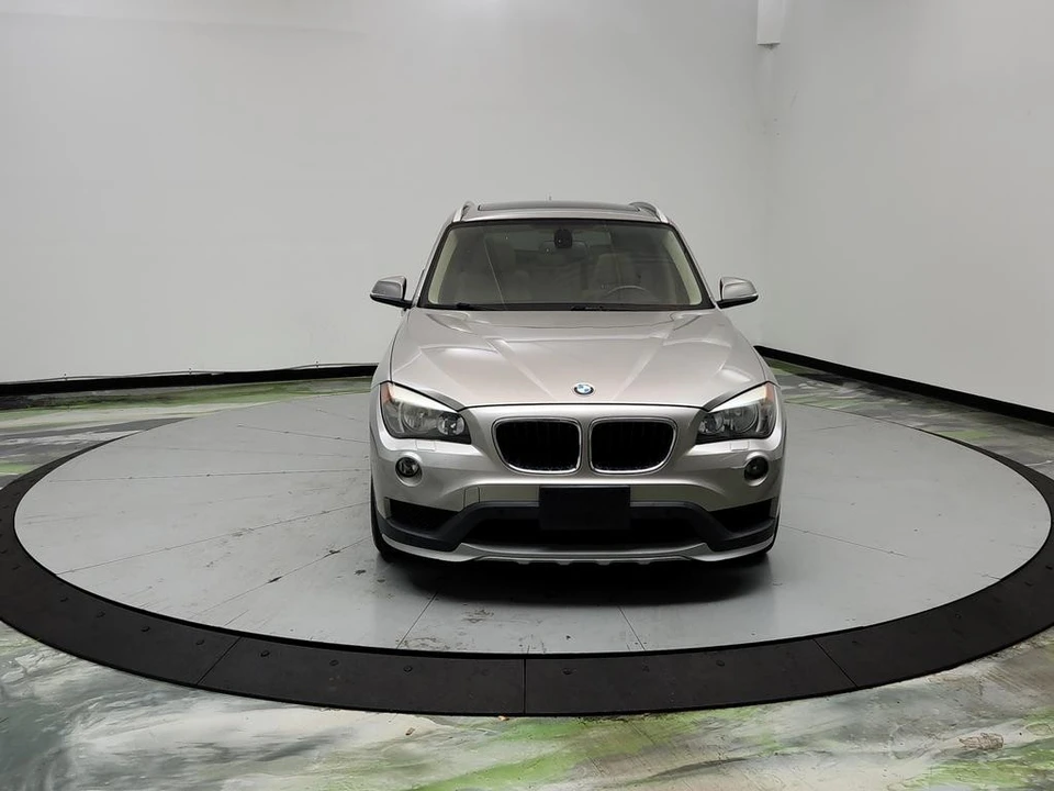 2015 BMW E84 X1 - Image 2 of 21