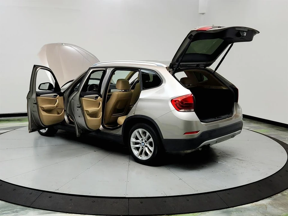 2015 BMW E84 X1 - Image 12 of 21