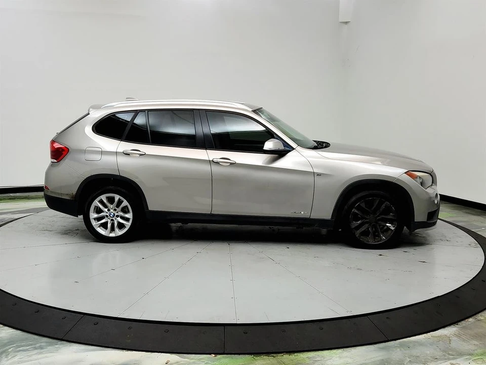 2015 BMW E84 X1 - Image 4 of 21