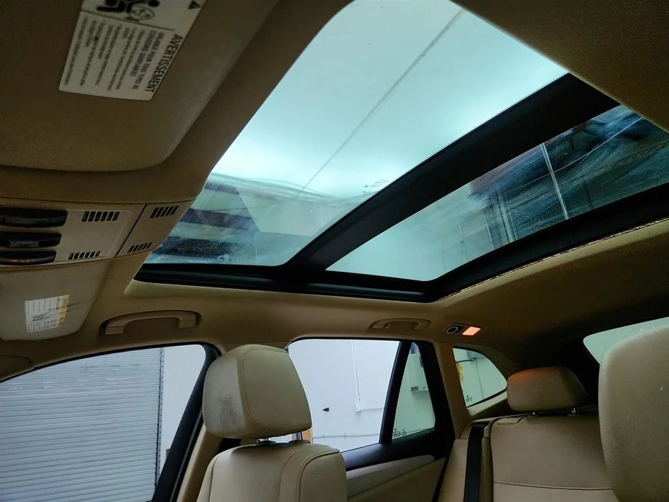 2015 BMW E84 X1 - Image 15 of 21