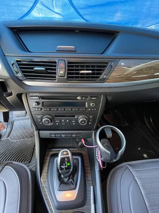 2015 BMW E84 X1 - Image 3 of 11