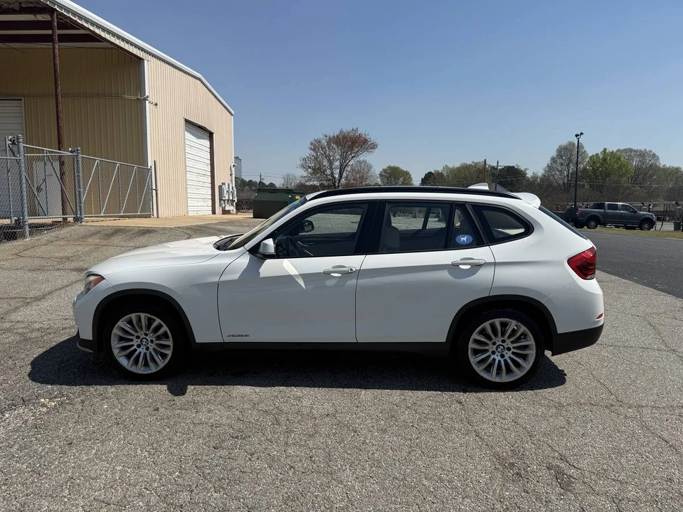2015 BMW E84 X1 - Image 3 of 7