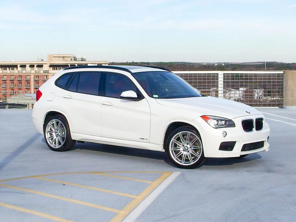 2015 BMW E84 X1 - Image 2 of 21