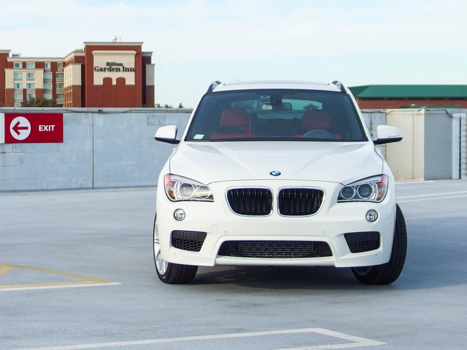 2015 BMW E84 X1 - Image 8 of 21